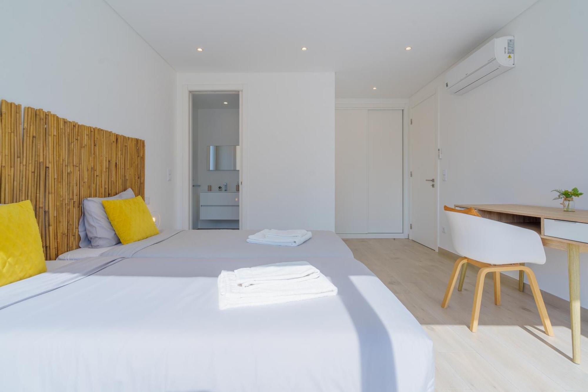 Villa Porto Dinheiro, With Ocean View Casal do Cigano Exterior photo